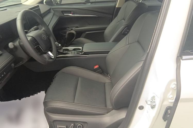 Used Toyota Camry 2024 Dual-Motor 2.0 HGVP Luxury Edition Left Front Seat