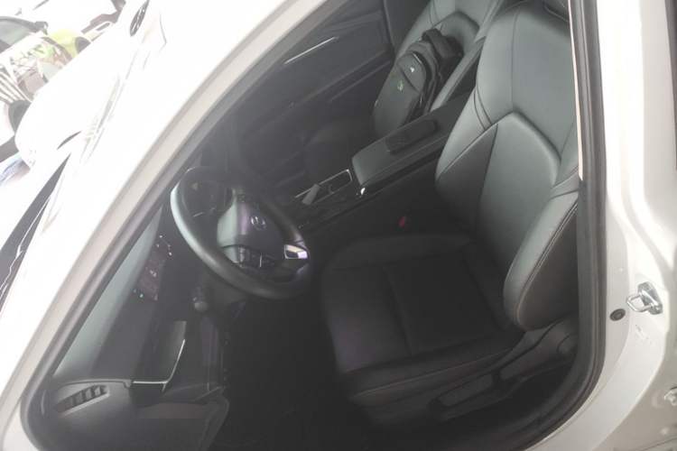 Used Toyota Camry 2024 2.0E Elite Edition Left Front Seat