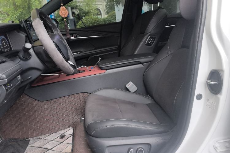 Used Toyota Camry 2024 Dual-Motor 2.0 HXS Sport Plus Edition Left Front Seat