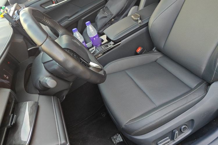 Used Toyota Camry 2024 Dual-Motor 2.0 HGVP Luxury Edition Left Front Seat
