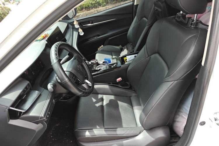 Used Toyota Camry 2024 Dual-Motor 2.0 HGVP Luxury Edition Left Front Seat