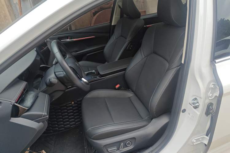 Used Toyota Camry 2024 Dual-Motor 2.0 HG Premium Edition Left Front Seat