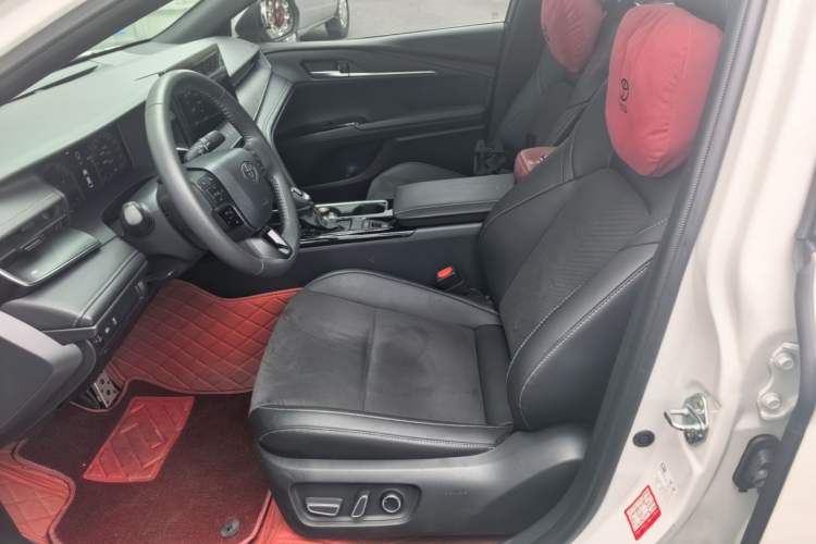 Used Toyota Camry 2024 Dual-Motor 2.0 HXS Sport Plus Edition Left Front Seat