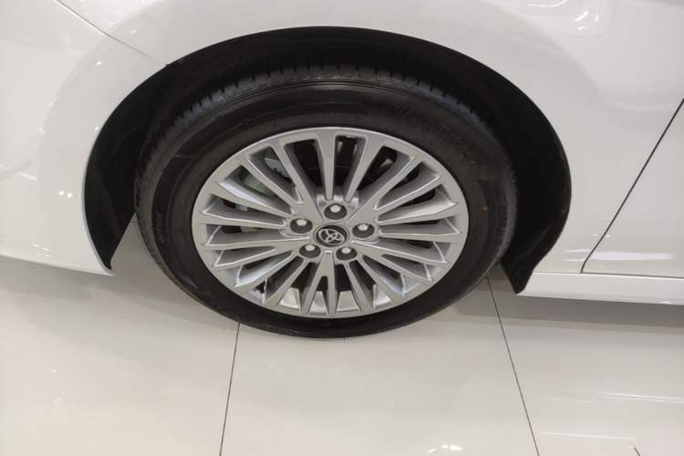 Used Toyota Camry 2024 Dual-Motor 2.0 HGVP Luxury Edition Left Front Wheel Hub