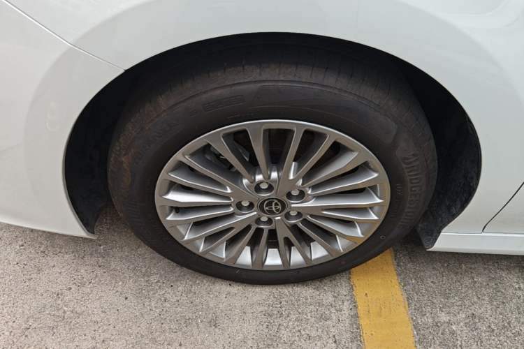 Used Toyota Camry 2024 Dual-Motor 2.0 HGVP Luxury Edition Left Front Wheel Hub