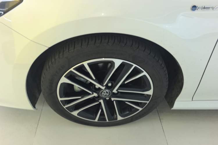 Used Toyota Camry 2024 Dual-Motor 2.0 HG Premium Edition Left Front Wheel Hub