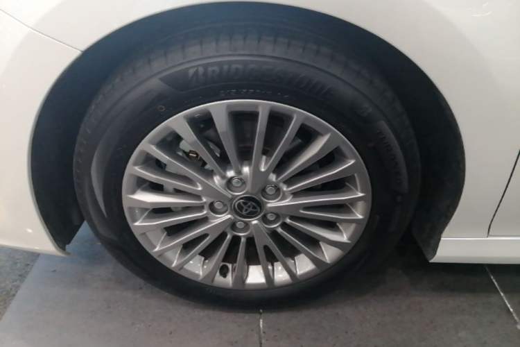 Used Toyota Camry 2024 Dual-Motor 2.0 HGVP Luxury Edition Left Front Wheel Hub