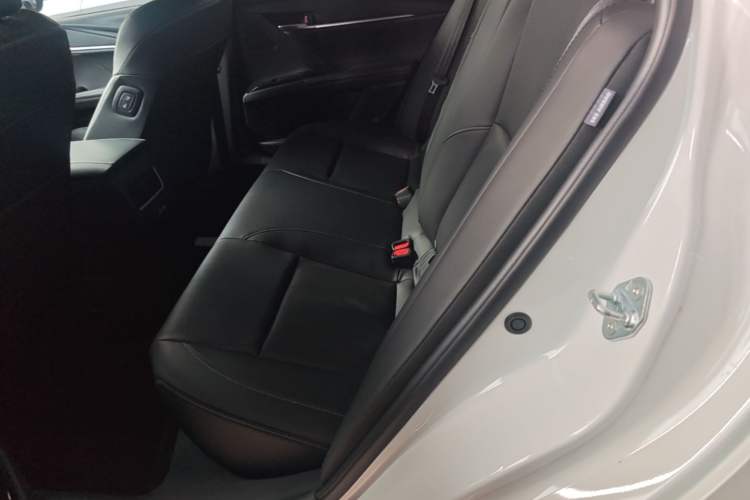 Used Toyota Camry 2024 2.0G Prestige Edition Left Rear Seat