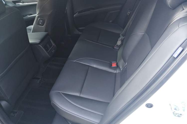 Used Toyota Camry 2024 Dual-Motor 2.0 HGVP Luxury Edition Left Rear Seat