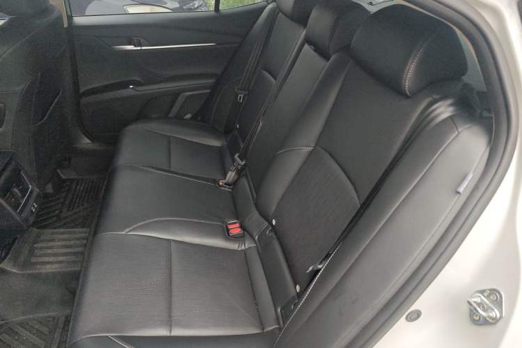 Used Toyota Camry 2024 Dual-Motor 2.0 HG Premium Edition Left Rear Seat