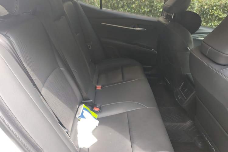 Used Toyota Camry 2024 Dual-Engine 2.5HG Prestige Edition Left Rear Seat