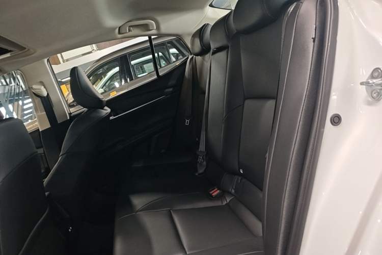 Used Toyota Camry 2024 Dual-Motor 2.0 HE Elite Edition Left Rear Seat