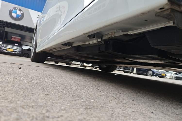 Used Toyota Camry 2024 Dual-Motor 2.0 HGVP Luxury Edition Left Side Sill