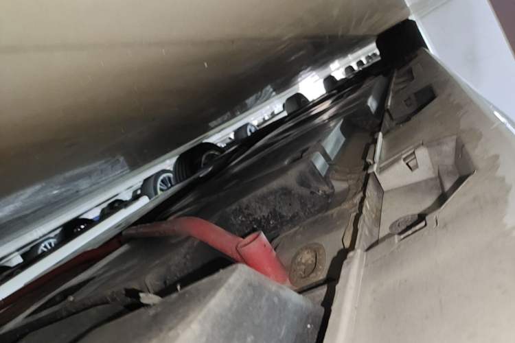 Used Toyota Camry 2024 Dual-Motor 2.0 HG Premium Edition Left Side Sill