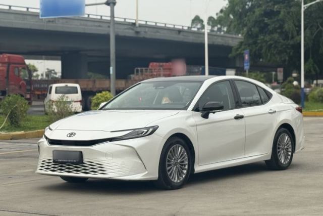 Used Toyota Camry 2024 2.0 GVP Luxury Edition