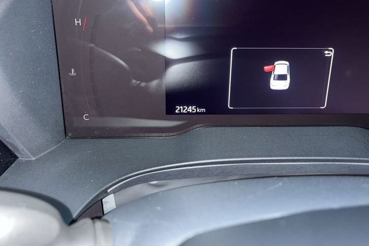 Used Toyota Camry 2024 Dual-Motor 2.0 HGVP Luxury Edition Odometer Close Up