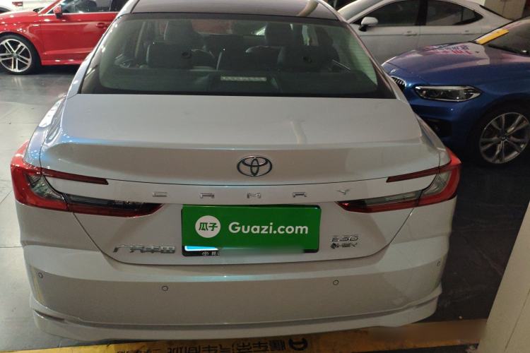 Used Toyota Camry 2024 Dual-Engine 2.5HG Prestige Edition Rear