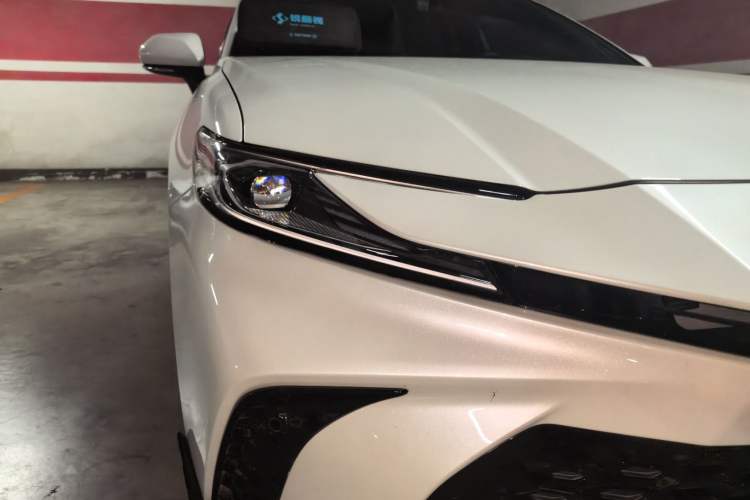 Used Toyota Camry 2024 Dual-Motor 2.0HS Sport Edition Right Front Headlight