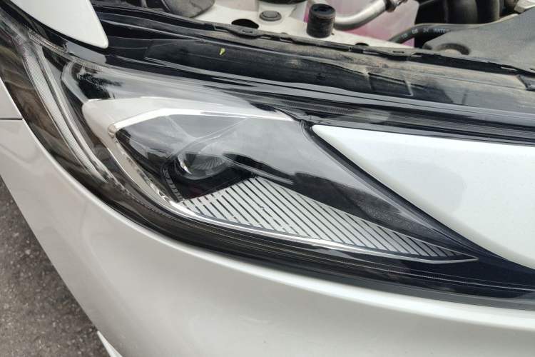 Used Toyota Camry 2024 Dual-Motor 2.0 HXS Sport Plus Edition Right Front Headlight
