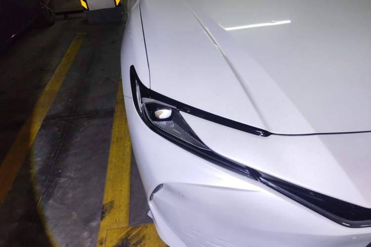 Used Toyota Camry 2024 2.0 GVP Luxury Edition Right Front Headlight