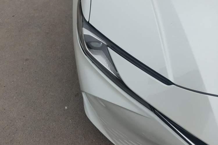 Used Toyota Camry 2024 2.0 GVP Luxury Edition Right Front Headlight