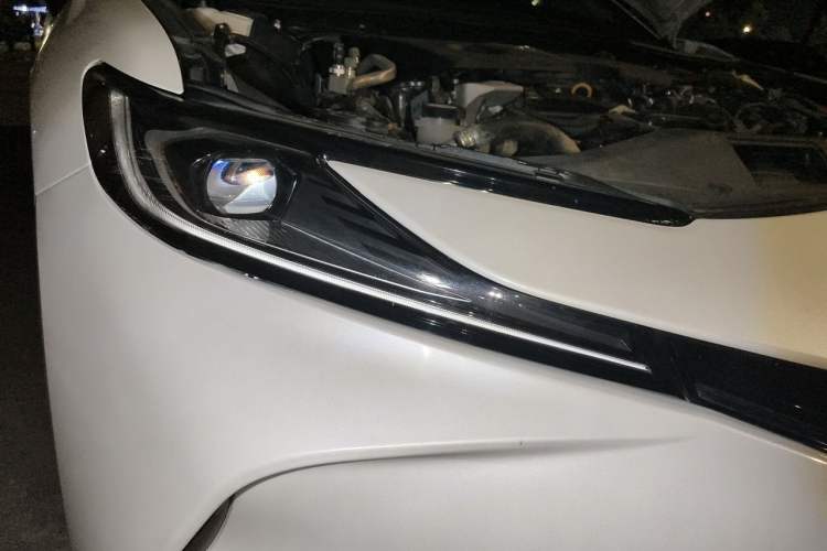 Used Toyota Camry 2024 Dual-Motor 2.0 HGVP Luxury Edition Right Front Headlight