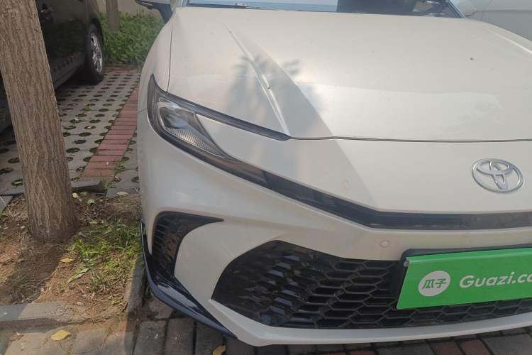 Used Toyota Camry 2024 Dual-Motor 2.0HS Sport Edition Right Front Headlight