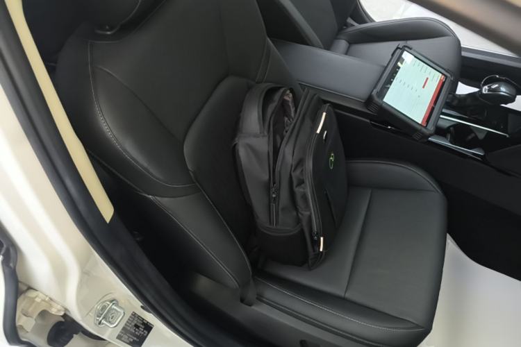 Used Toyota Camry 2024 Dual-Motor 2.0 HG Premium Edition Right Front Seat