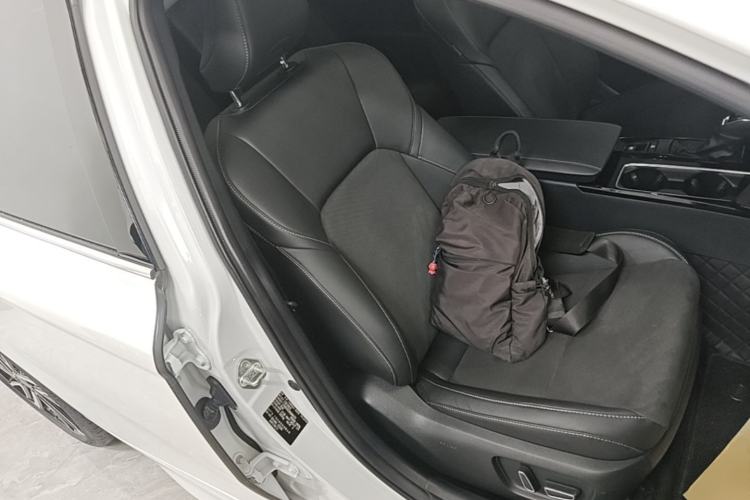 Used Toyota Camry 2024 2.0S Sport Edition Right Front Seat