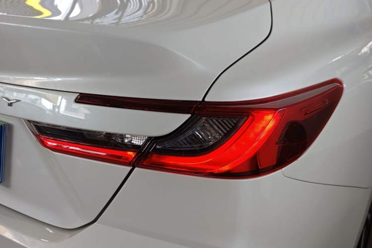 Used Toyota Camry 2024 2.0 GVP Luxury Edition Right Rear Taillight