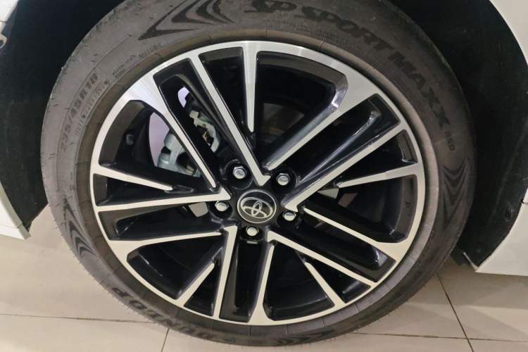 Used Toyota Camry 2024 Dual-Engine 2.5HG Prestige Edition Right Rear Wheel Hub