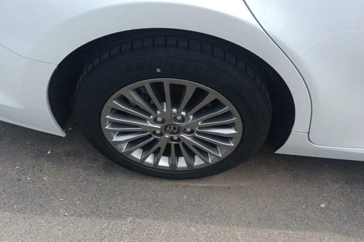 Used Toyota Camry 2024 Dual-Motor 2.0 HGVP Luxury Edition Right Rear Wheel Hub