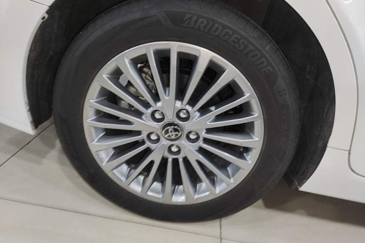 Used Toyota Camry 2024 Dual-Motor 2.0 HG Premium Edition Right Rear Wheel Hub