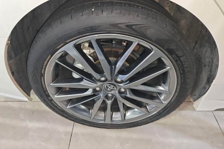 Used Toyota Camry 2024 Dual-Motor 2.0 HXS Sport Plus Edition Right Rear Wheel Hub