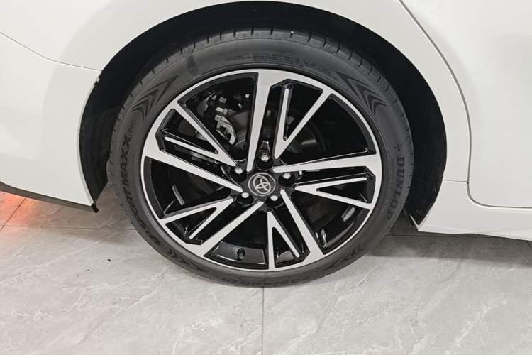 Used Toyota Camry 2024 2.0S Sport Edition Right Rear Wheel Hub