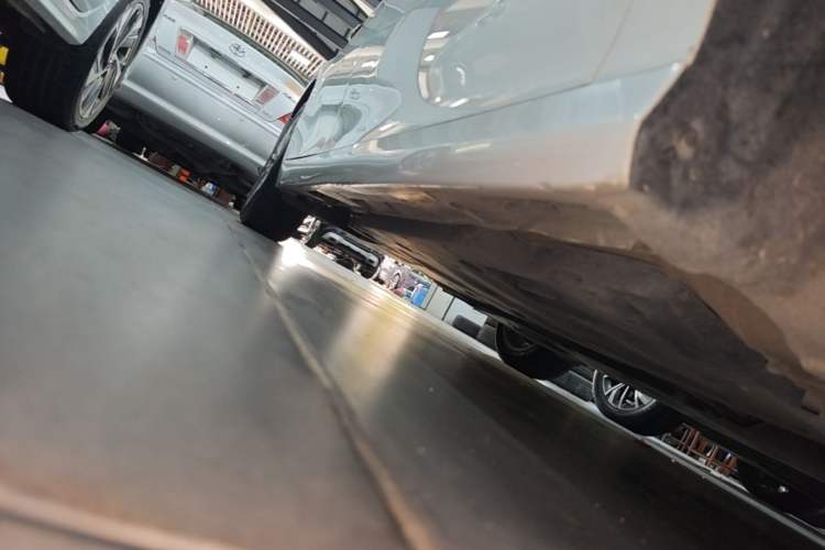 Used Toyota Camry 2024 2.0 GVP Luxury Edition Right Side Sill