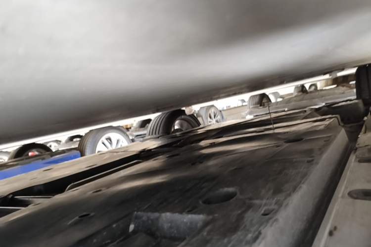 Used Toyota Camry 2024 Dual-Motor 2.0 HXS Sport Plus Edition Right Side Sill