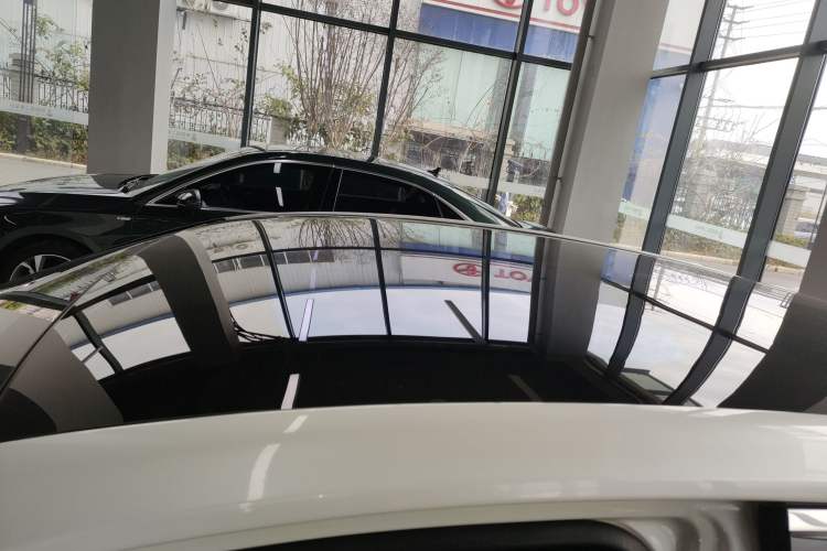 Used Toyota Camry 2024 Dual-Motor 2.0HS Sport Edition Roof