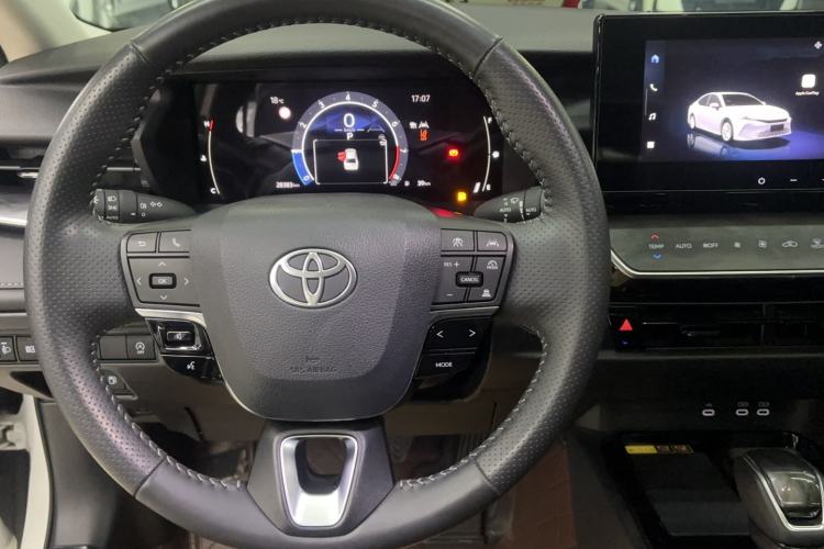 Used Toyota Camry 2024 2.0 GVP Luxury Edition Steering Wheel
