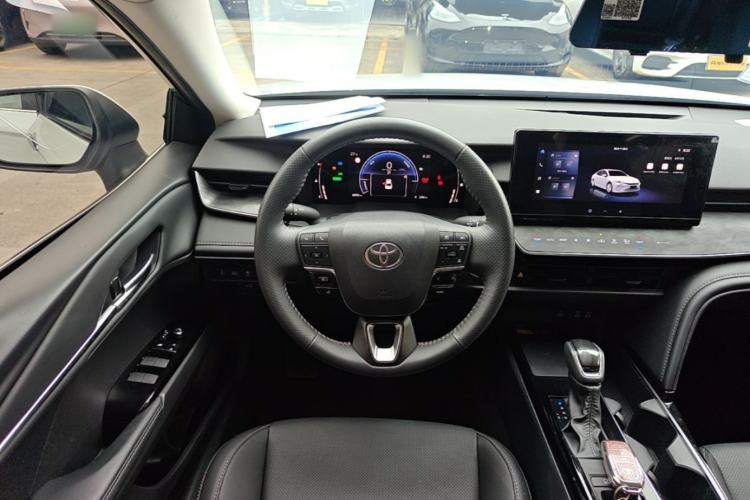 Used Toyota Camry 2024 Dual-Motor 2.0 HGVP Luxury Edition Steering Wheel