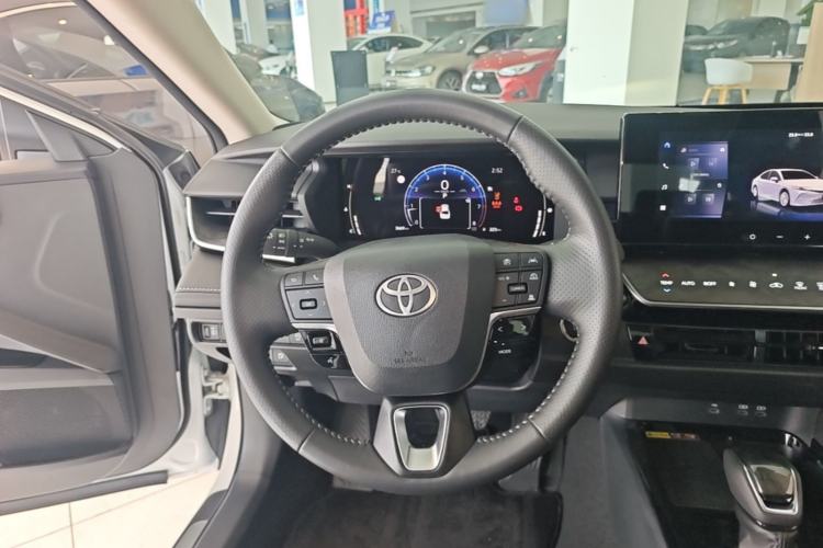 Used Toyota Camry 2024 2.0 GVP Luxury Edition Steering Wheel