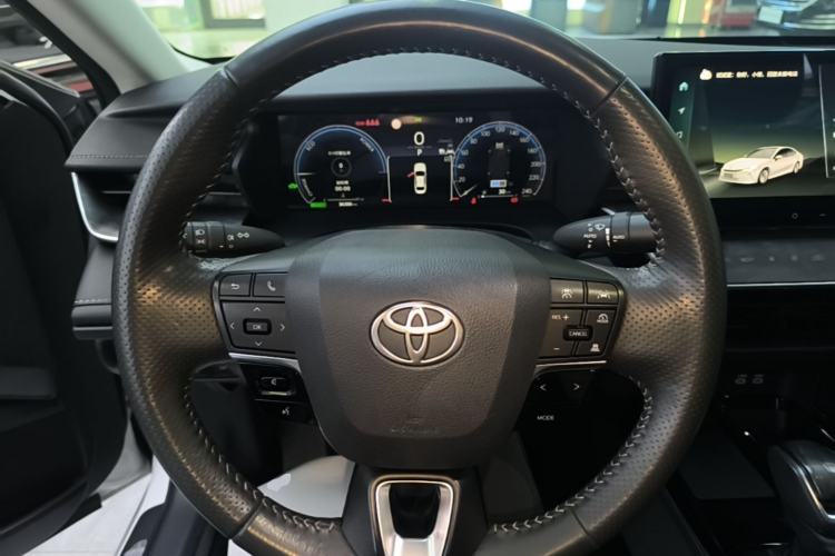 Used Toyota Camry 2024 Dual-Motor 2.0 HG Premium Edition Steering Wheel