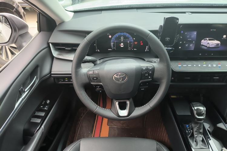 Used Toyota Camry 2024 2.0 GVP Luxury Edition Steering Wheel