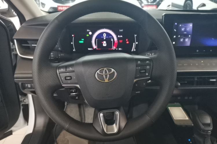 Used Toyota Camry 2024 Dual-Motor 2.0 HE Elite Edition Steering Wheel