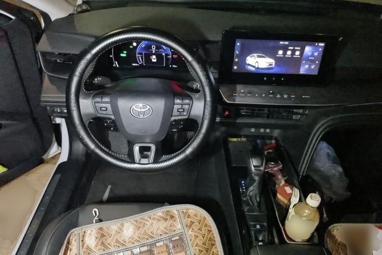 Used Toyota Camry 2024 Dual-Motor 2.0 HGVP Luxury Edition Steering Wheel