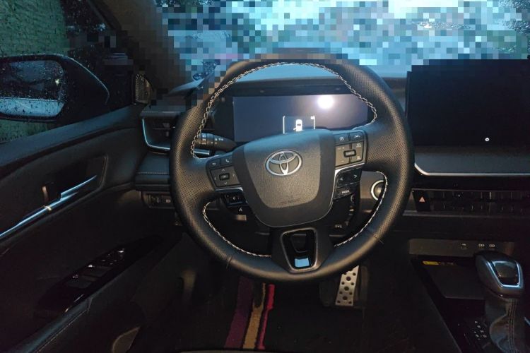 Used Toyota Camry 2024 Dual-Motor 2.0 HXS Sport Plus Edition Steering Wheel
