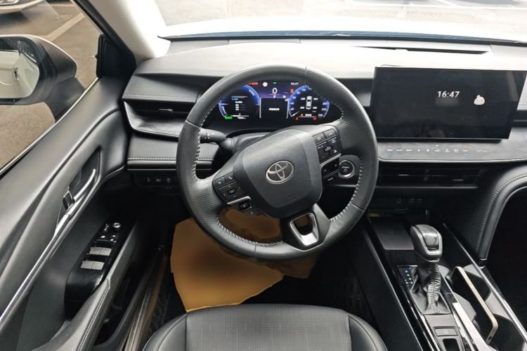 Used Toyota Camry 2024 Dual-Motor 2.0 HG Premium Edition Steering Wheel