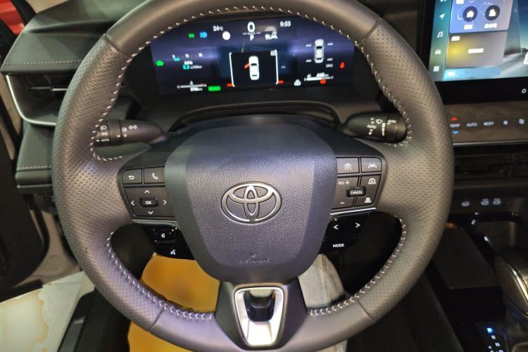 Used Toyota Camry 2024 Dual-Engine 2.5HG Prestige Edition Steering Wheel