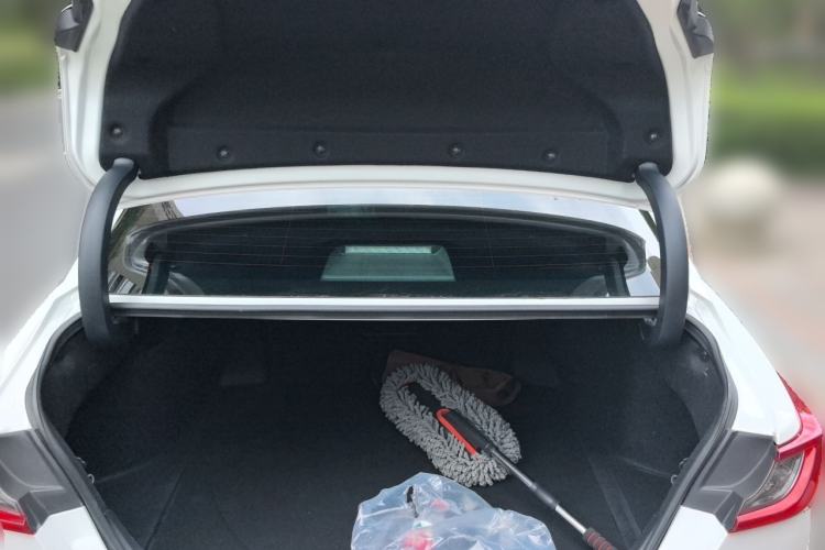 Used Toyota Camry 2024 Dual-Motor 2.0 HE Elite Edition Trunk