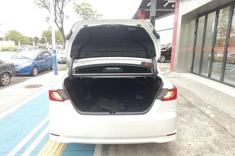 Used Toyota Camry 2024 2.0 GVP Luxury Edition Trunk
